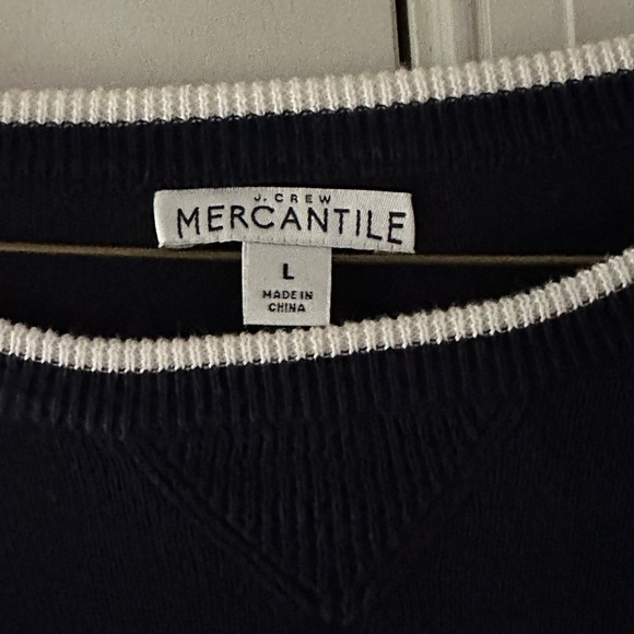 J. Crew Mercantile LE WEEKEND Crewneck Size L - Picture 2 of 4